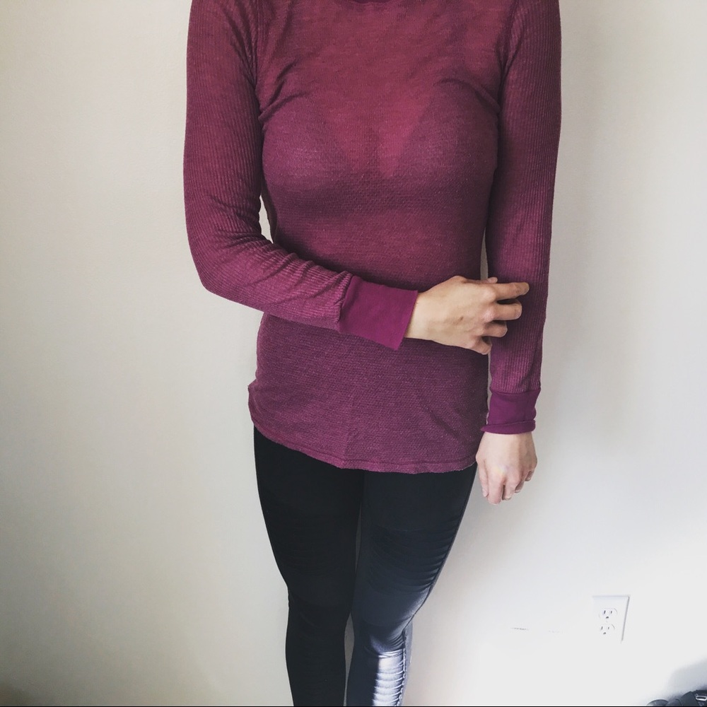 Thin delicate Waffle shirt